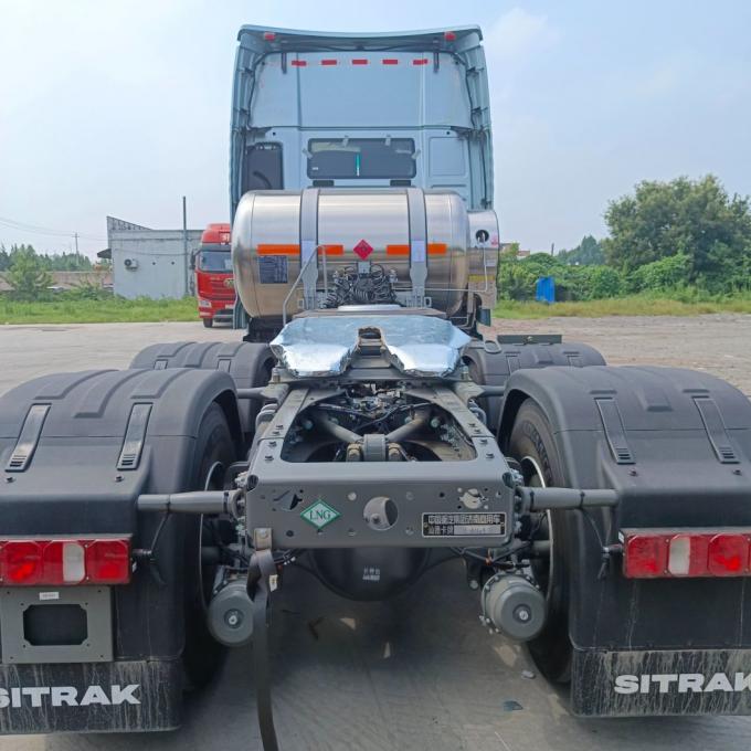 2024 China′s New Shandeka G7h LNG Gas Tractor Truck 6 * 4 630HP Transport Truck Tractor Head